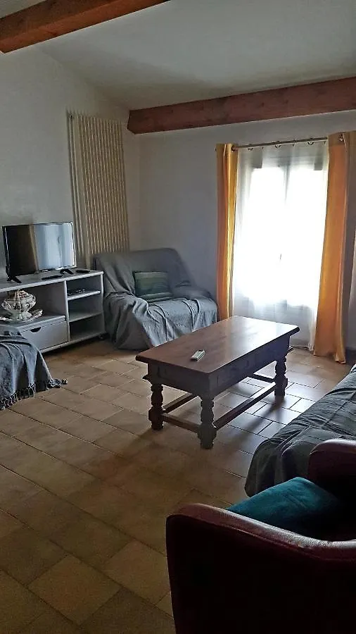 Charmant appartement dans corps de ferme AIGLUN Aiglun  Aiglun (Alpes-de-Haute-Provence)