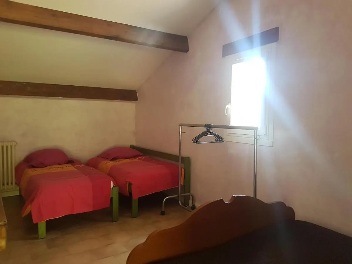 Charmant appartement dans corps de ferme AIGLUN Aiglun  Aiglun (Alpes-de-Haute-Provence)