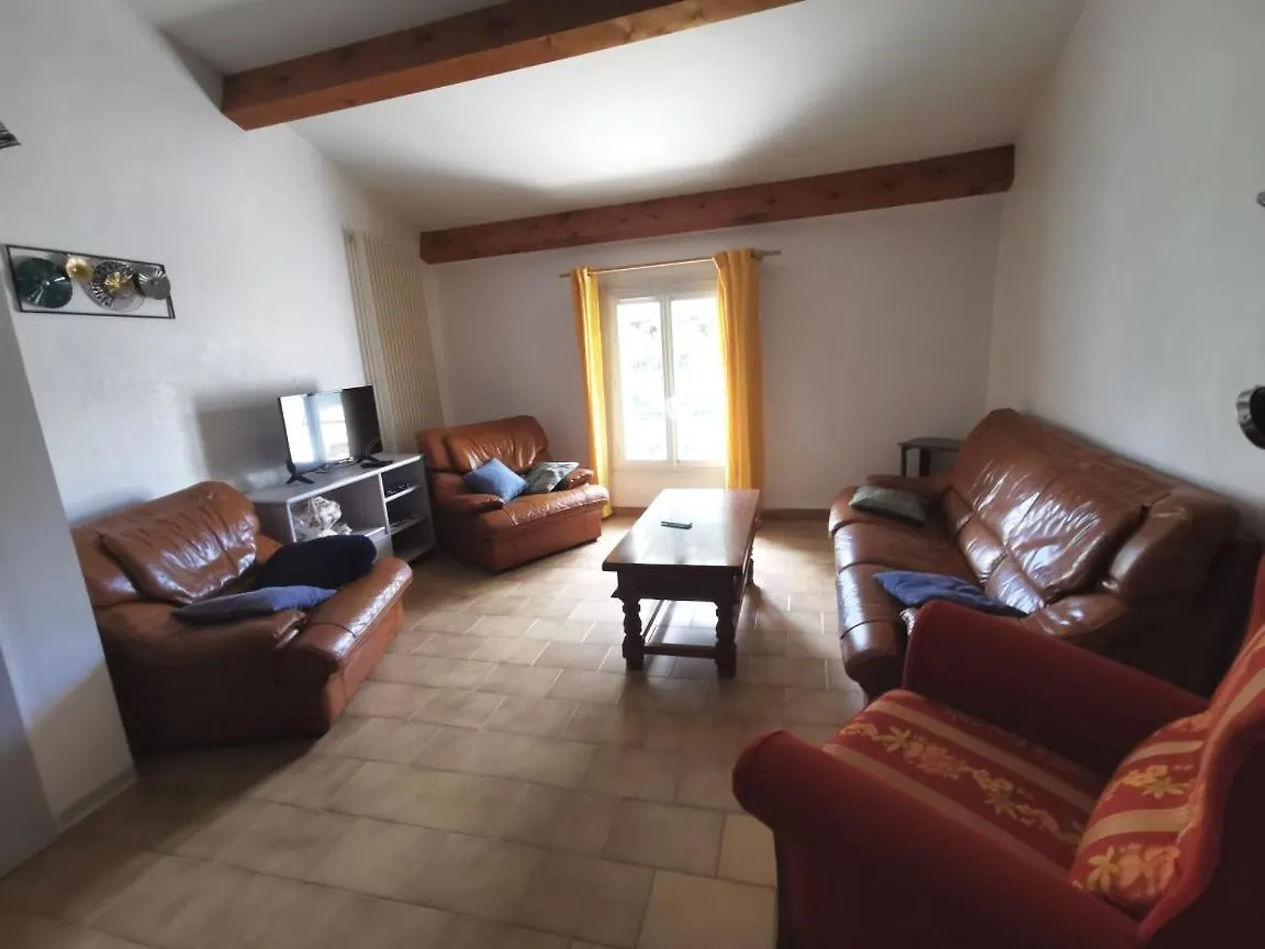 Hébergement de vacances Charmant appartement dans corps de ferme AIGLUN Aiglun
