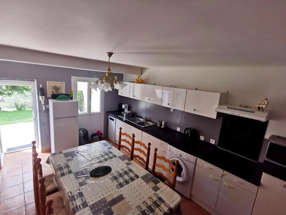 Hébergement de vacances Charmant appartement dans corps de ferme AIGLUN Aiglun